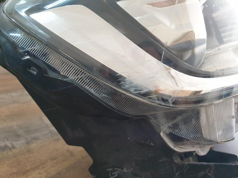 Original Used Ford Everest Ranger Right Headlight