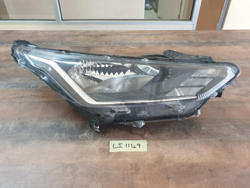 Original Used Nissan Magnite 2025 Right Headlight