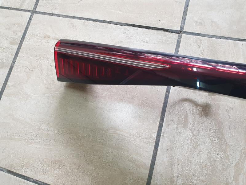 Original Used Omoda C5 2025 Tailgate Centre Light