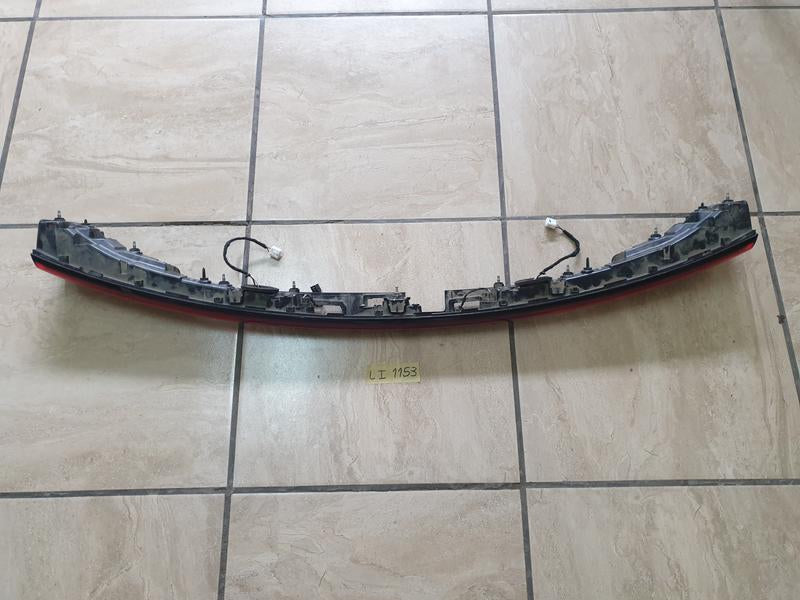 Original Used Omoda C5 2025 Tailgate Centre Light