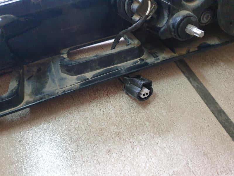 Original Used Omoda C5 2025 Tailgate Centre Light