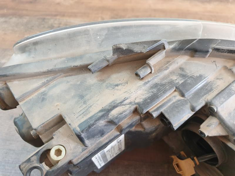 Original Used Volkswagen Polo Left Headlight