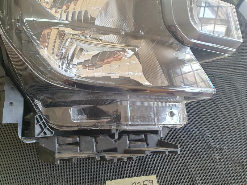 Original Used Ford Ranger Right Headlight