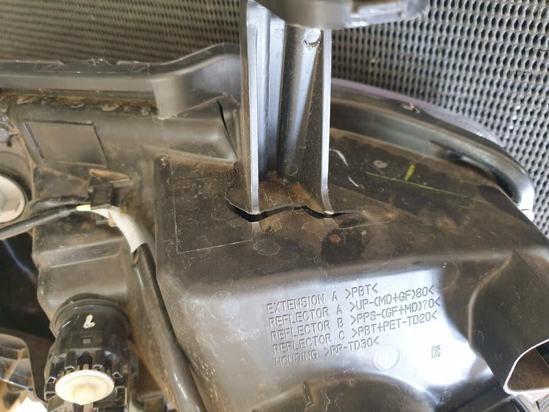 Original Used Ford Ranger Right Headlight