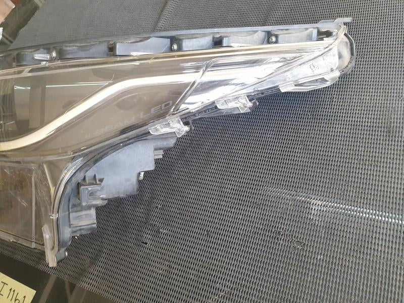 Original Used Toyota Fortuner Left Headlight