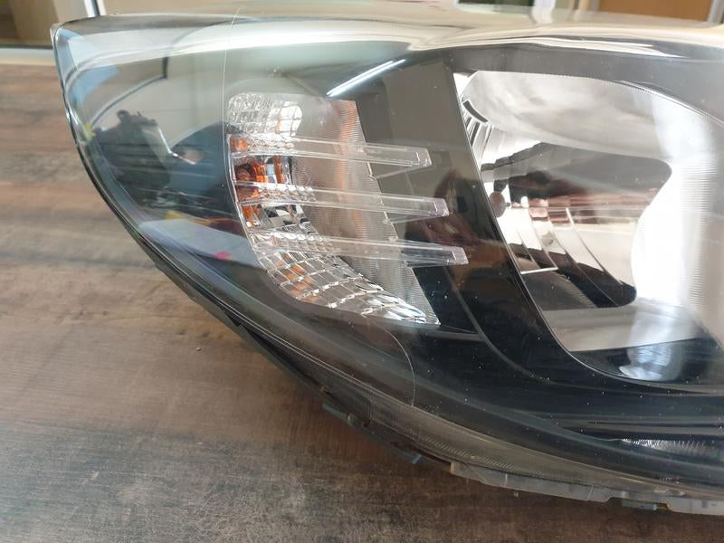 Original Used Kia Picanto Right Headlight