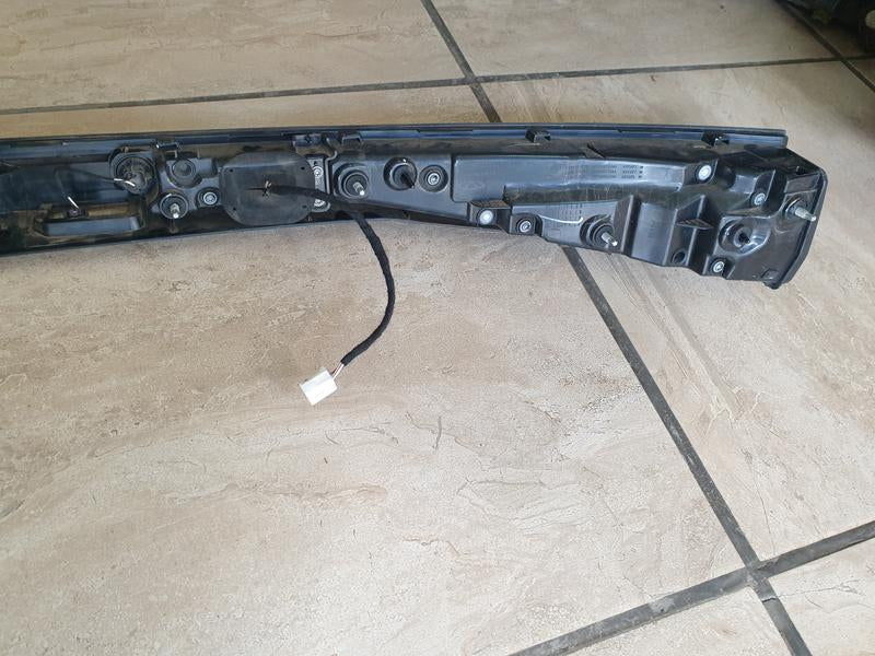 Original Used Omoda C5 2025 Tailgate Centre Light