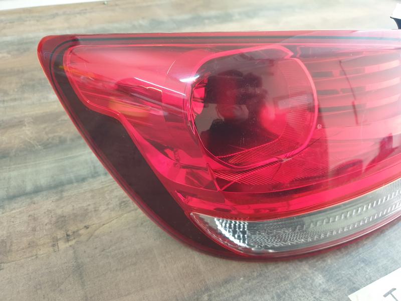 Original Used Kia Pegas Left Taillight