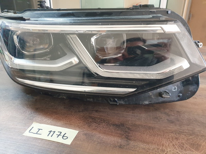 Original Used Volkswagen Tiguan Allspace Right Headlight