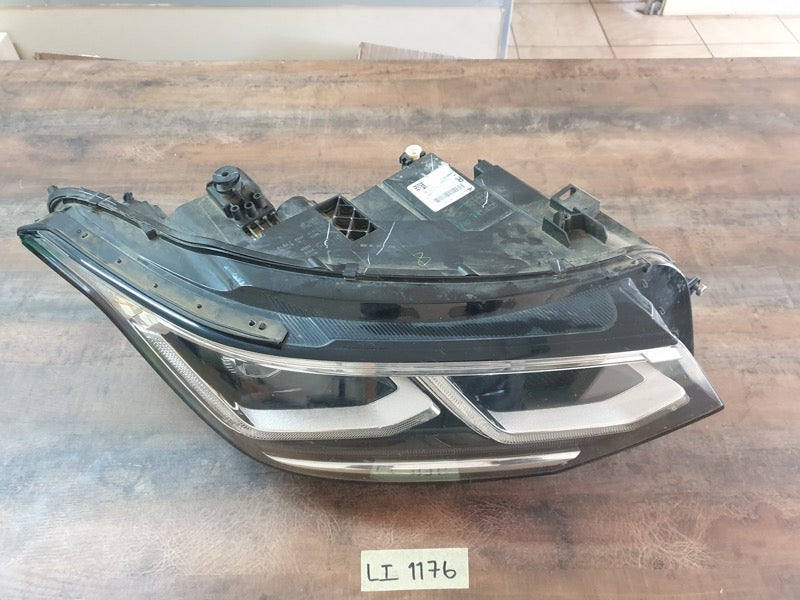 Original Used Volkswagen Tiguan Allspace Right Headlight