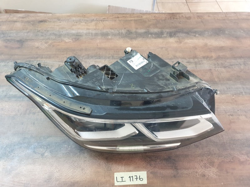 Original Used Volkswagen Tiguan Allspace Right Headlight