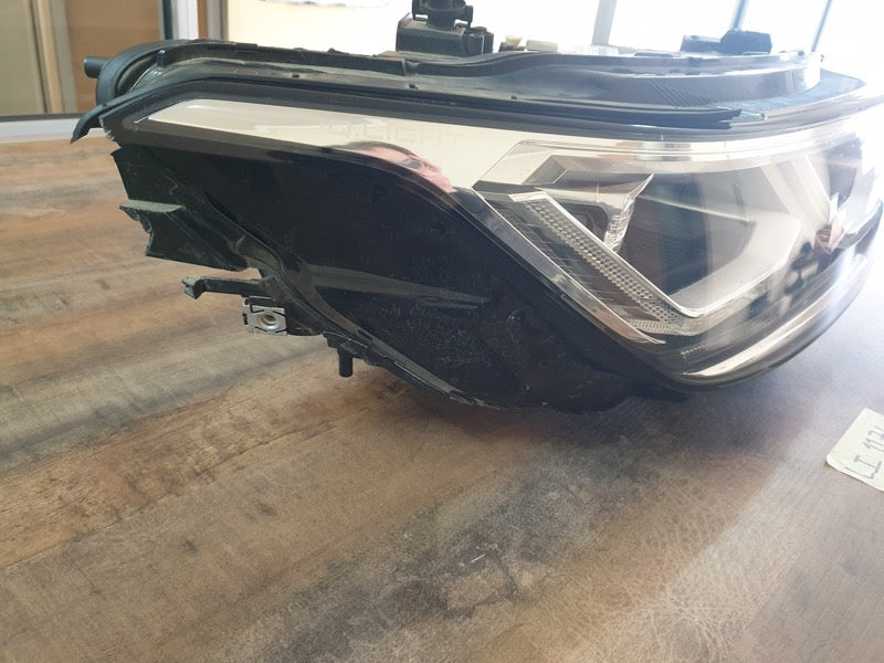 Original Used Volkswagen Tiguan Allspace Right Headlight
