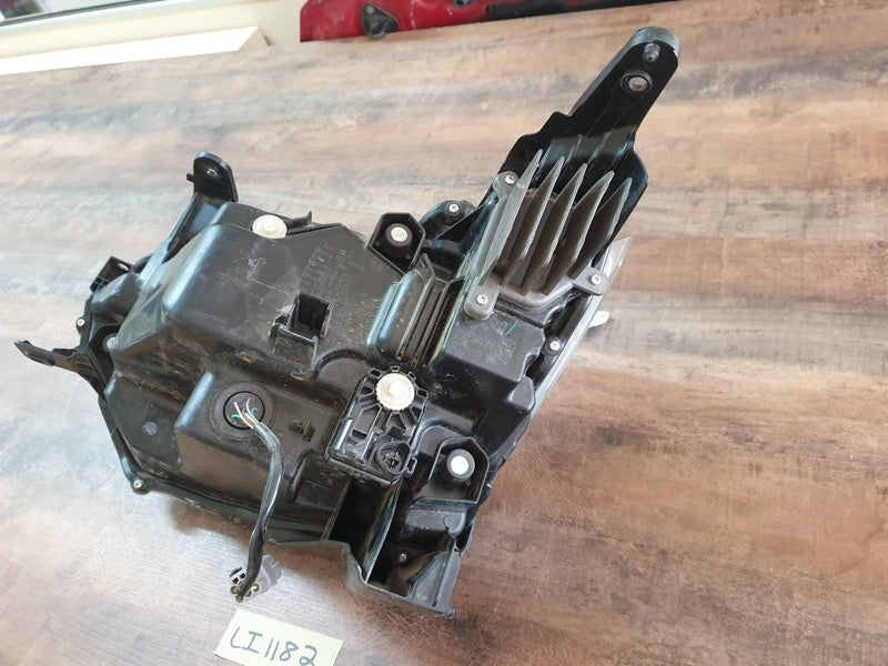 Original Used Isuzu D-Max 2025 Right Headlight