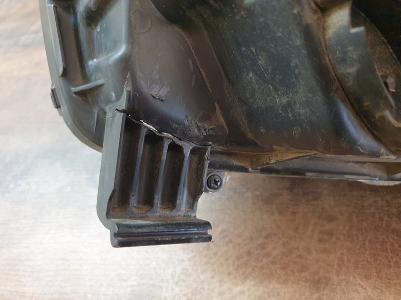Original Used Kia Pegas Right Headlight