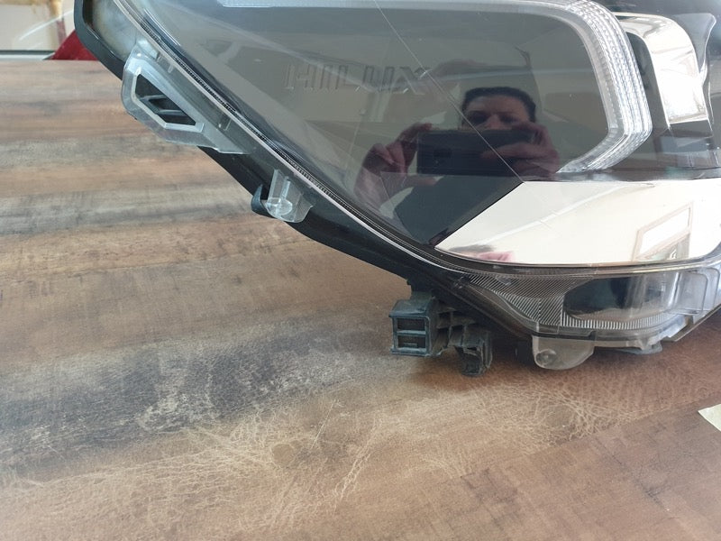 Original Used Toyota Hilux 2023 Right Headlight