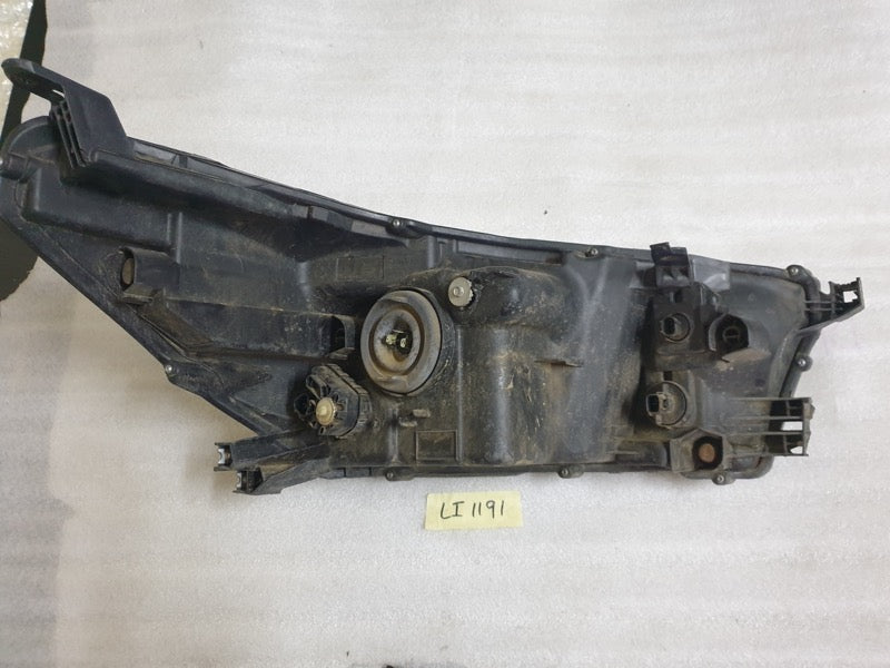Original Used Toyota Hilux Left Headlight