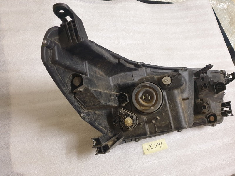 Original Used Toyota Hilux Left Headlight