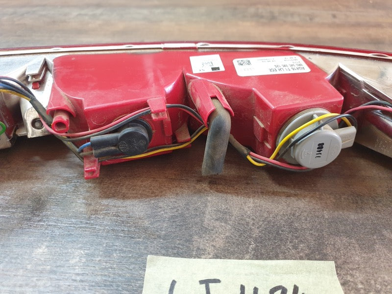 Original Used Audi Q5 Left Rear Lower Bumper Taillight