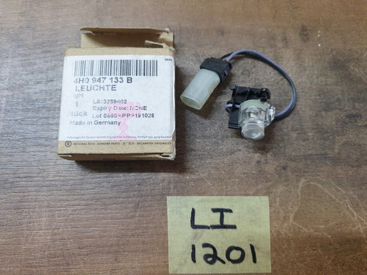 Original New Audi Q7 Left Front Door Courtesy Environment Light