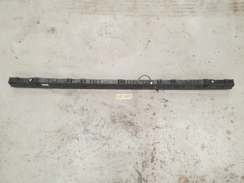 Original Used BYD Shark 2025 Tailgate Additional Brake Lamp