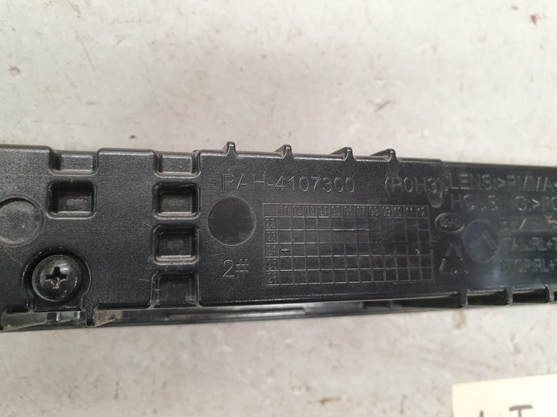 Original Used BYD Shark 2025 Tailgate Additional Brake Lamp