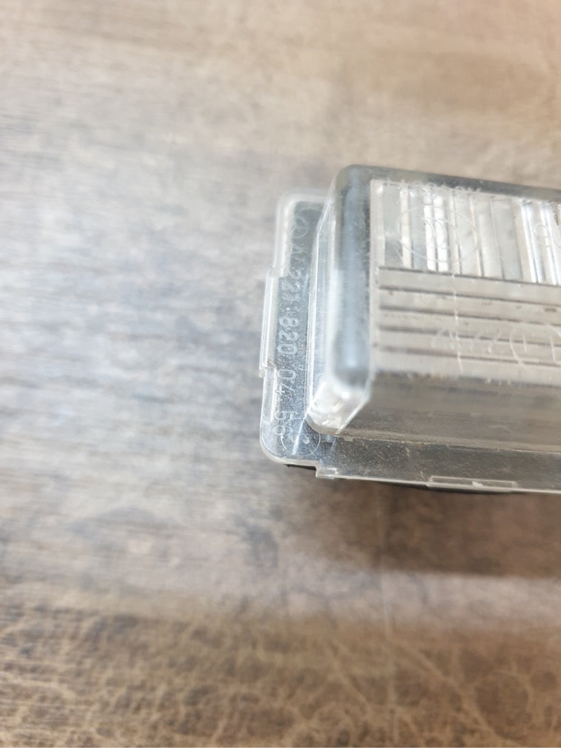Original Used Mercedes-Benz C-Class CLA S-Class W204 W117 W221 License Plate Light
