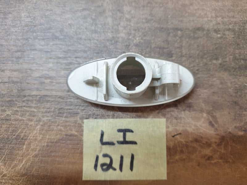 Original Used Nissan Fender Indicator Light