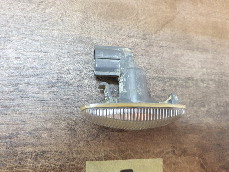 Original Used Toyota Yaris Fender Indicator Light