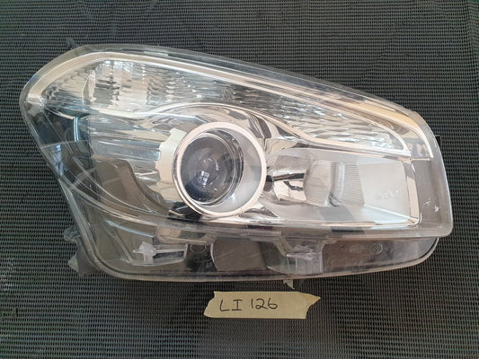 Nissan Qashqai 2010, 2011, 2012, 2013 Right Headlight
