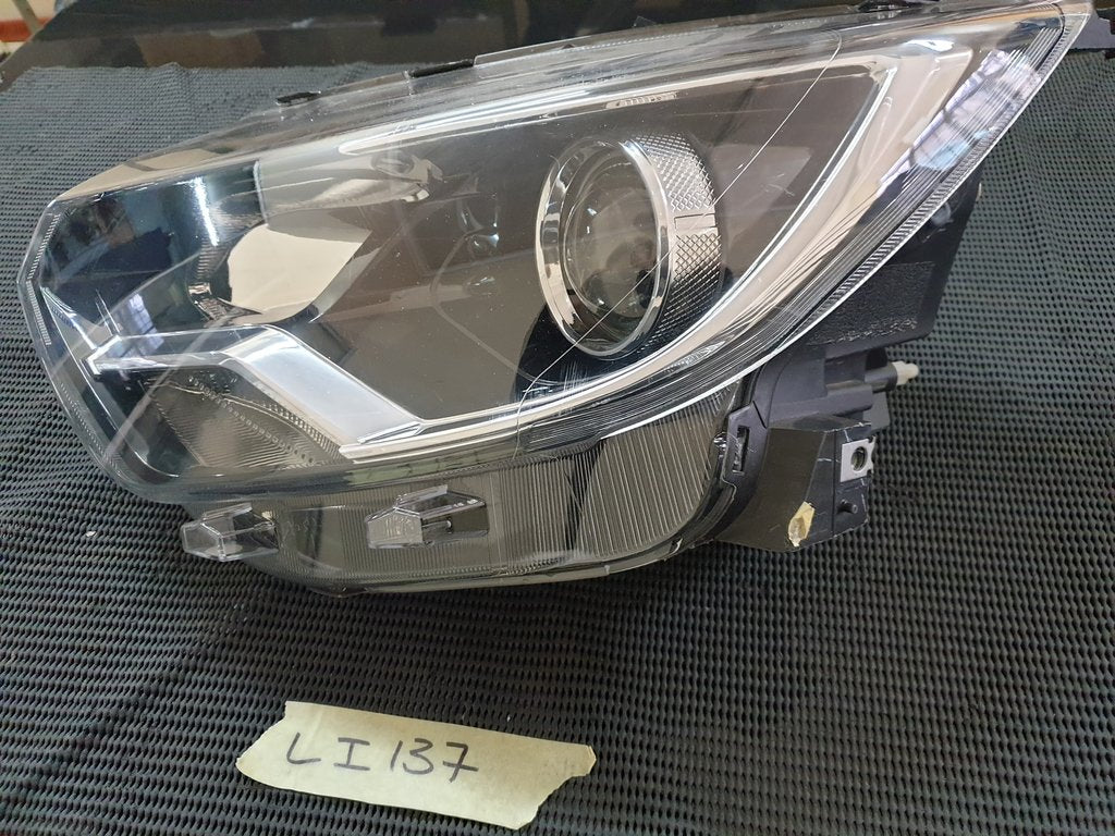 Renault Triber Left Headlight