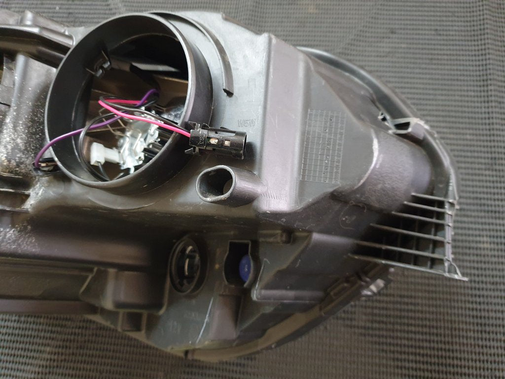 Renault Triber Left Headlight