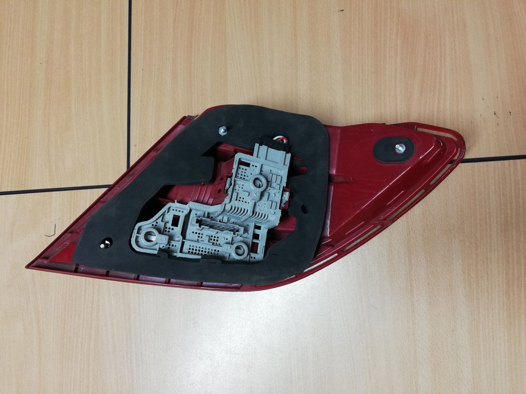 Mercedes-Benz C-Class W204 FULL LED Left Taillight