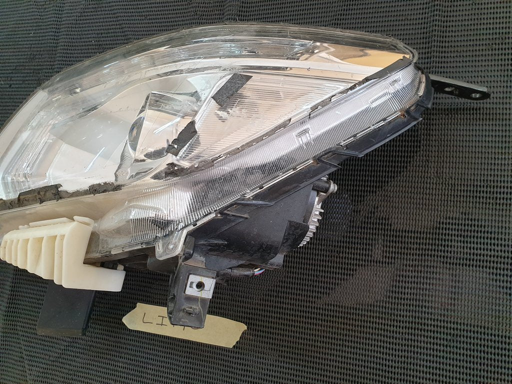 Nissan Navara Left Headlight