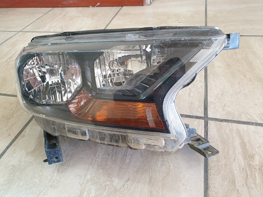 Ford Ranger T6 T7 Right Headlight