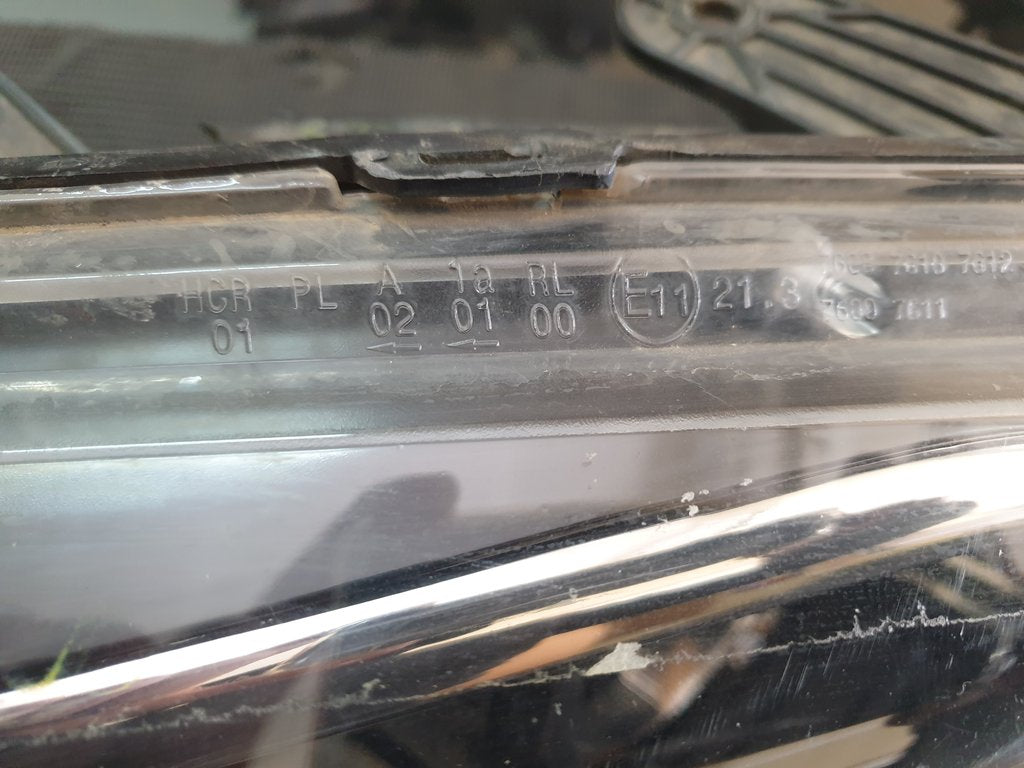 Mahindra Scorpio Right Headlight