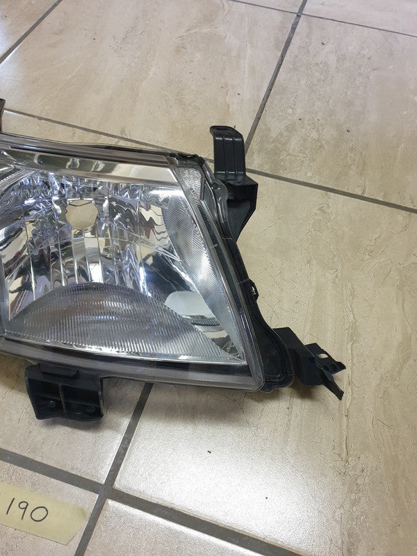 Toyota Aftermarket Hilux D4D Right Headlight