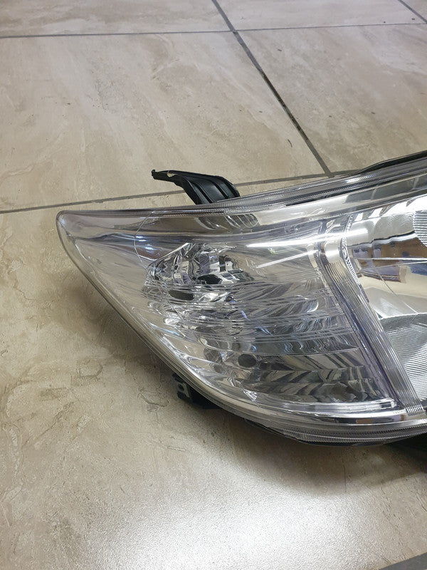 Toyota Aftermarket Hilux D4D Right Headlight