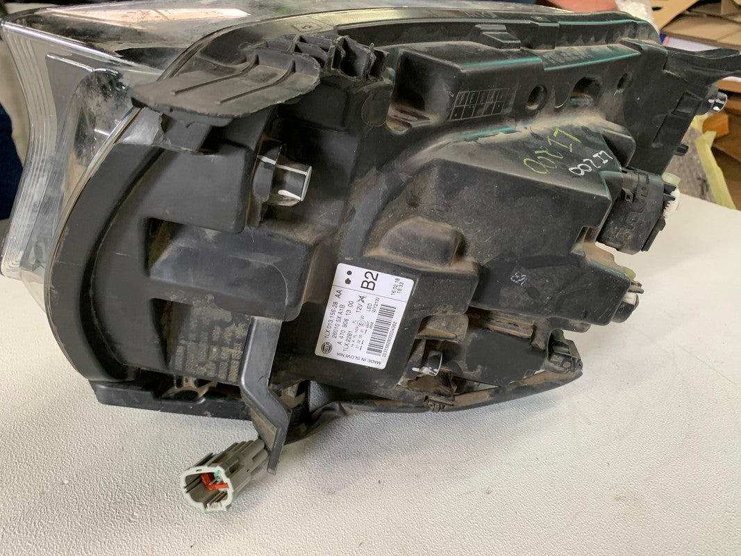 Mercedes-Benz X-Class W470, 2019 Right Headlight