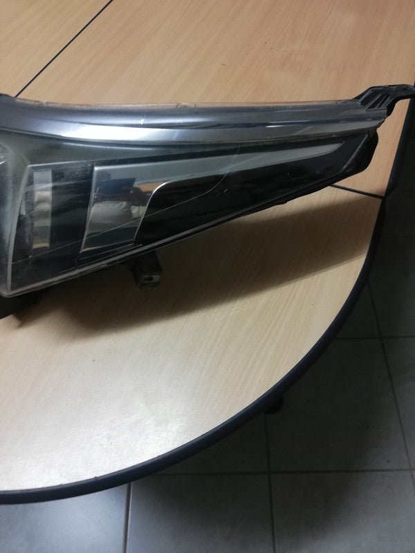 Toyota Corolla 2014 Left Headlight