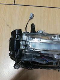Toyota Fortuner 2021, 2022, Front bumper indicator, turn signal Right Front Day Time Running Light
