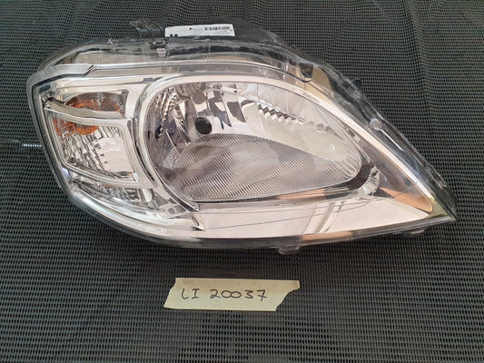 Nissan NP200 Right Headlight