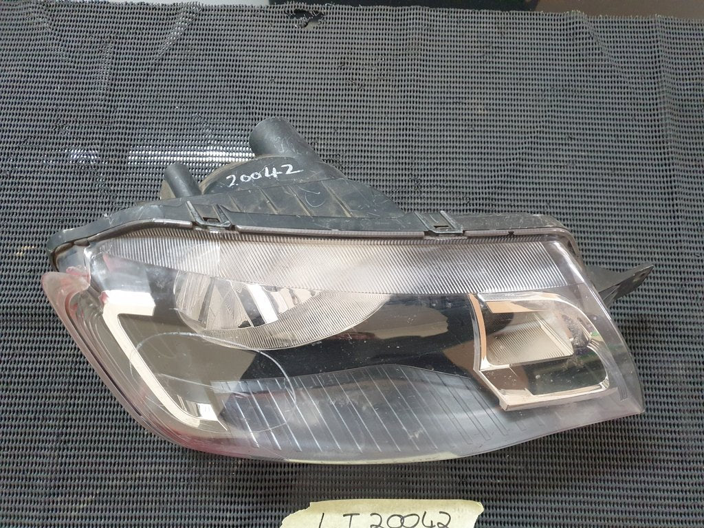 Renault Kwid Right Headlight