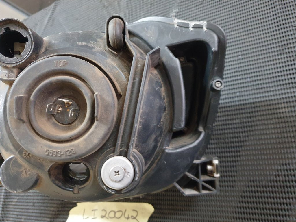 Renault Kwid Right Headlight