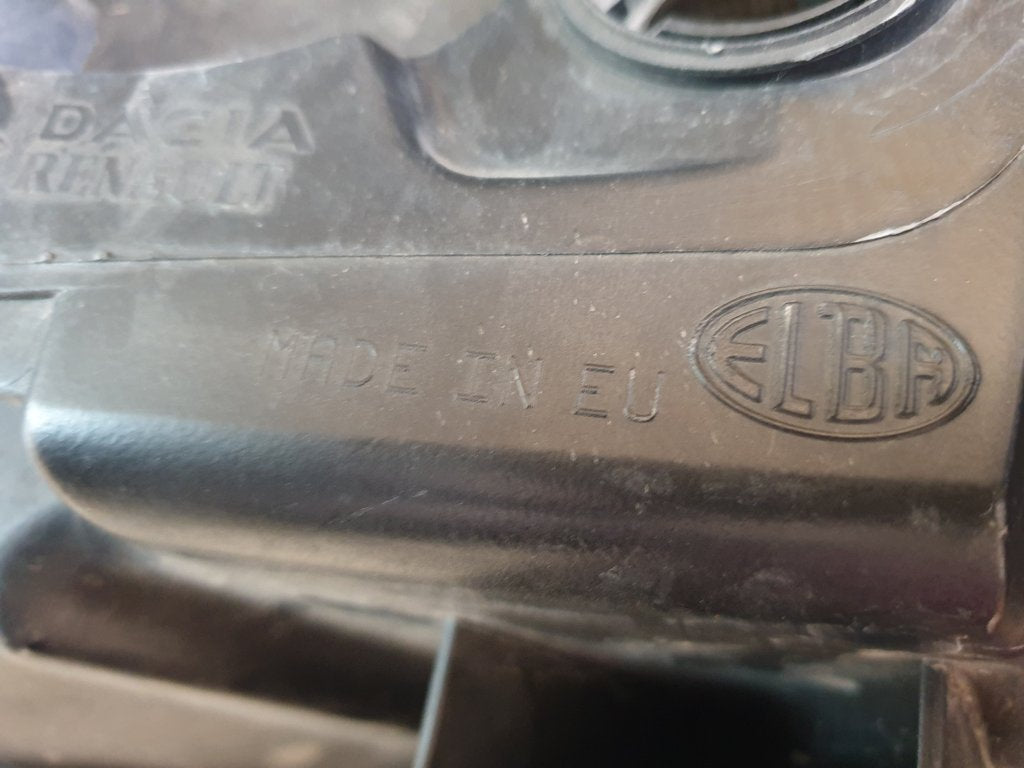 Nissan NP200 Right Headlight