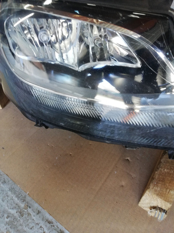 Mercedes-Benz C-Class W205 Right Headlight