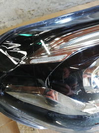 Mercedes-Benz X-Class W470, 2019 Right Headlight