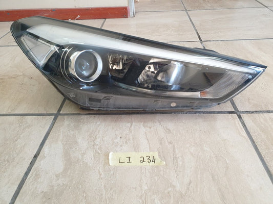 Hyundai Tucson 2016, 2017, 2018 Right Headlight