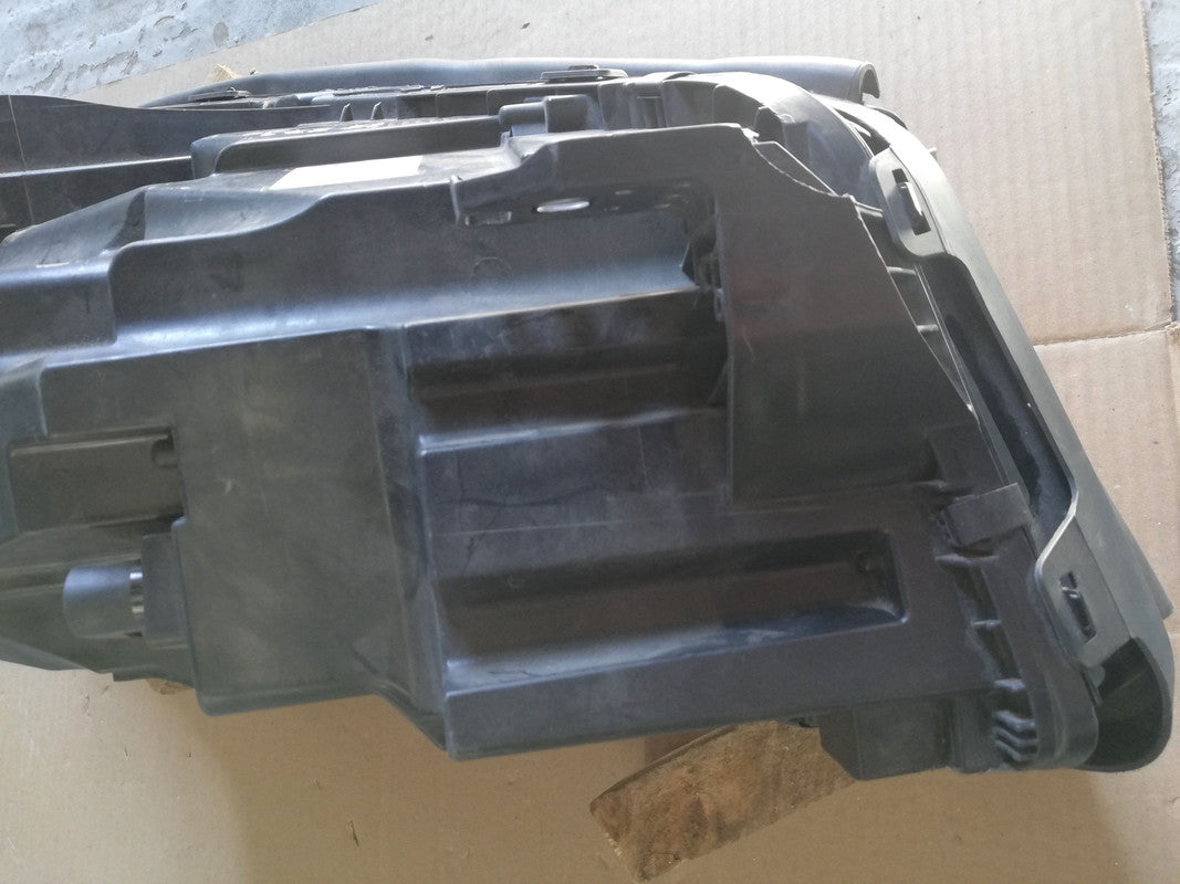 Mercedes-Benz GLA W156 Left Headlight