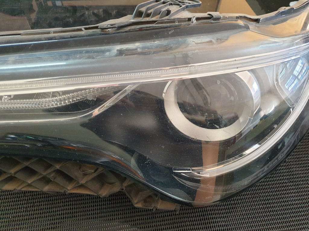 Alfa Romeo Stelvio Left Headlight