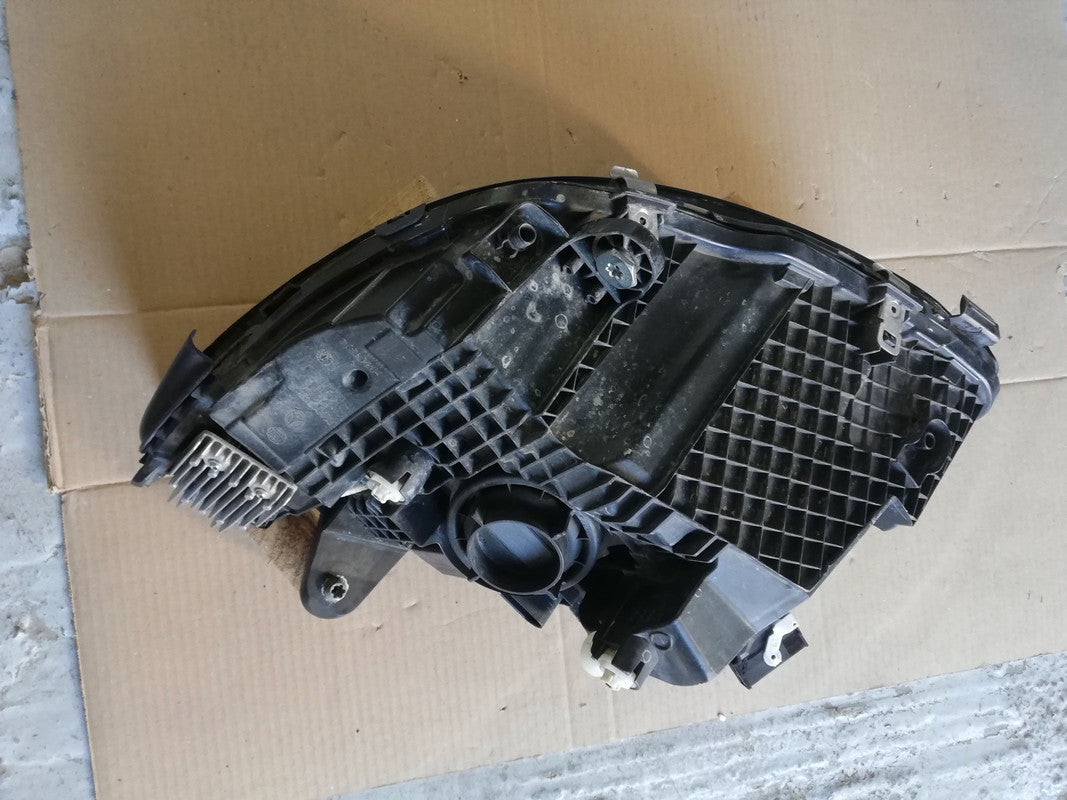 Mercedes-Benz C-Class W205 Right Headlight